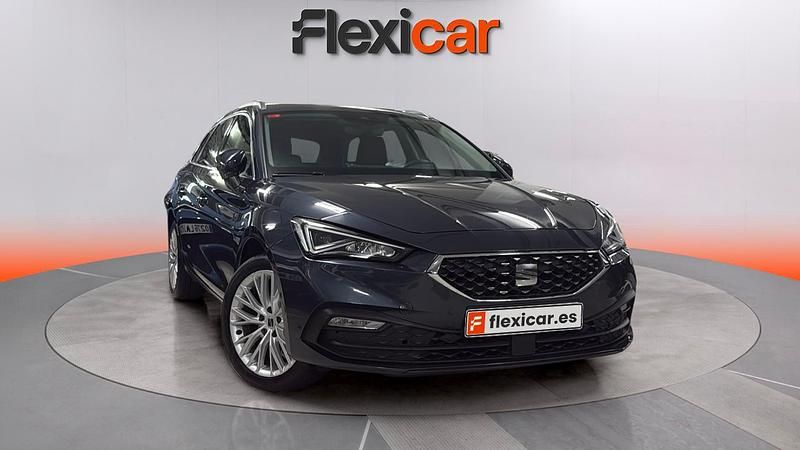 Usado Seat Leon XCELLENCE 150 CV (110 kW) 2021 Gris Familiar