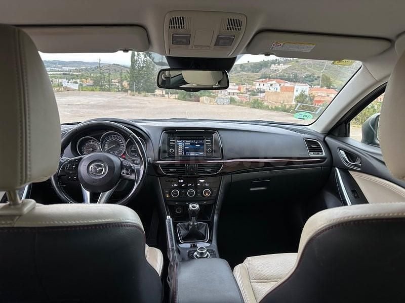 Usado Mazda 6 Luxury 150 CV (110 kW) 2013 Gris / plata Familiar