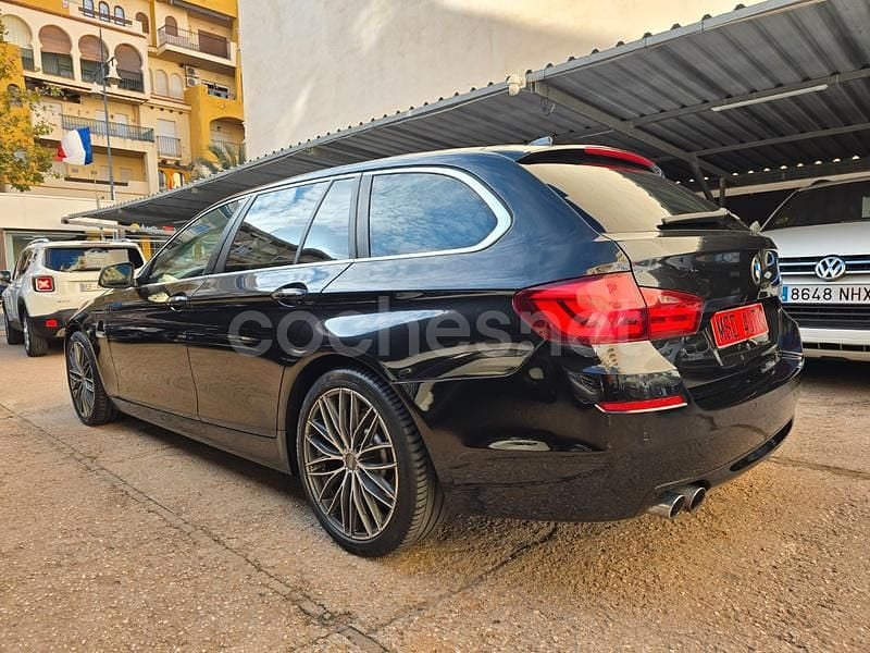 Usado BMW 530 Comfort Edition 245 CV (180 kW) 2010 Negro Familiar
