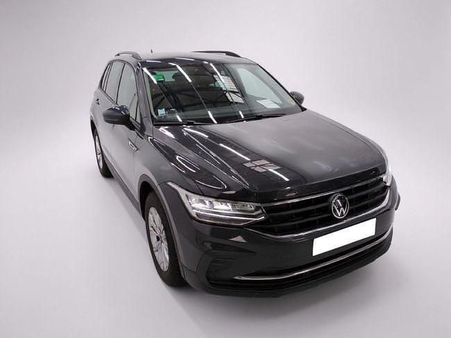 Usado VW Tiguan Business 245 CV (180 kW) 2022 Gris SUV