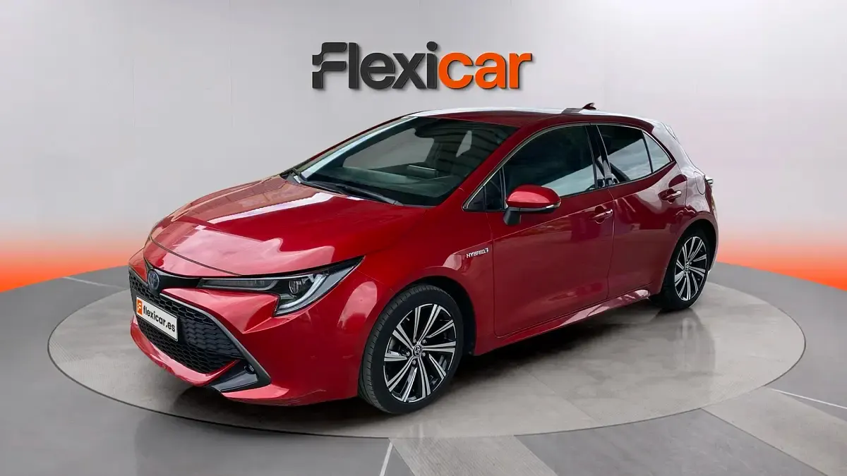Usado Toyota Corolla Style 184 CV (135 kW) 2022 Rojo Berlina