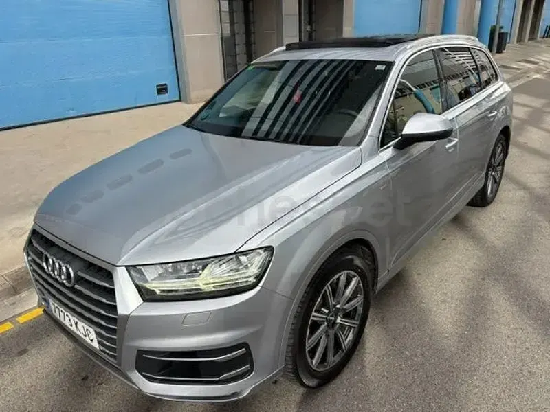 Usado Audi Q7 S-Line 272 CV (200 kW) 2018 Gris / plata SUV