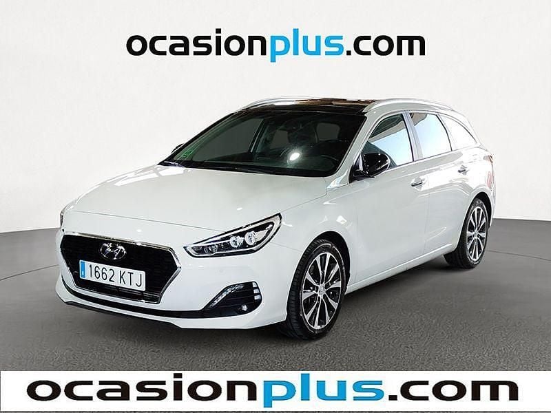 Blanco Usado 2019 Hyundai i30 Style Familiar | 16.537 € (Precio justo) - Imagen 1/4