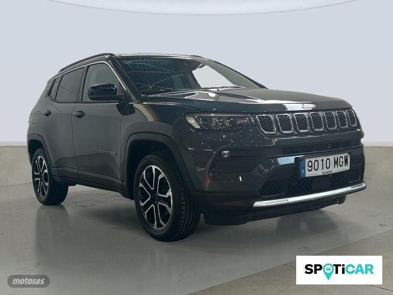 Usado Jeep Compass Limited 130 CV (95 kW) 2023 Gris SUV