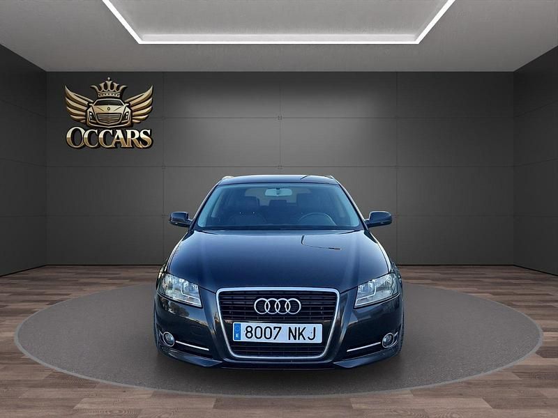 Usado Audi A3 Sportback 105 CV (77 kW) 2012 Negro Utilitario
