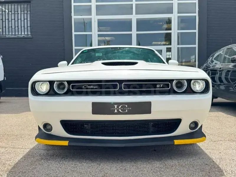 Usado Dodge Challenger 375 CV (275 kW) 2023 Blanco Coupe