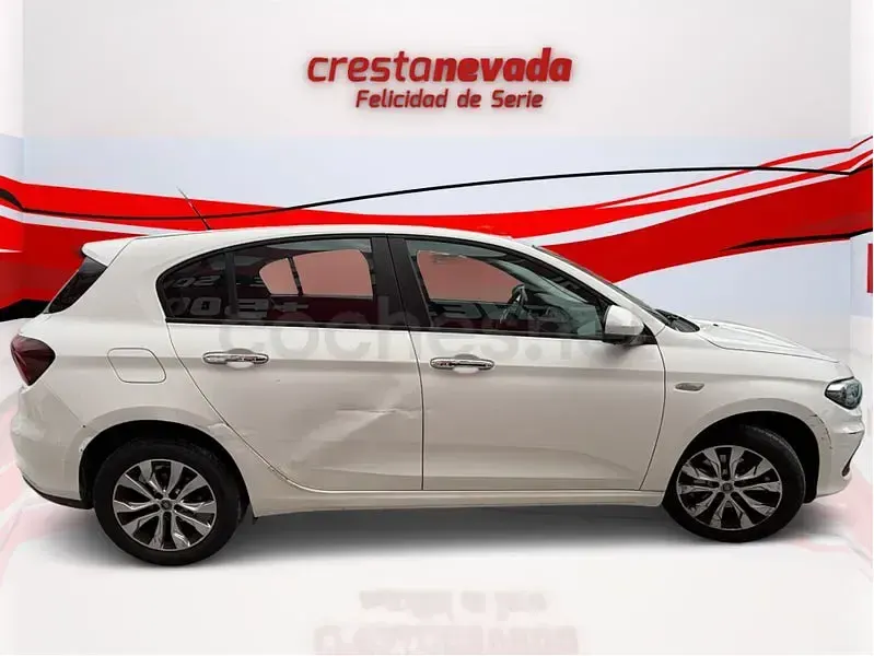 Usado Fiat Tipo Easy 95 HP (69 kW) 2017 Branco Sedan