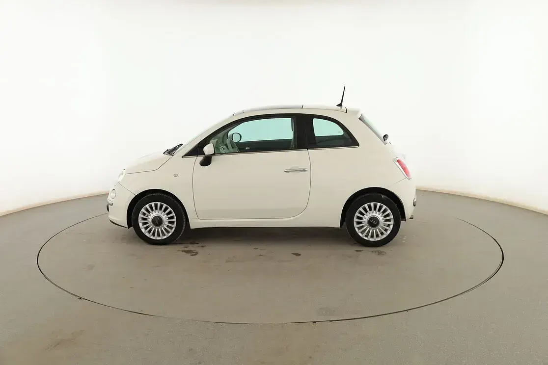 Usado Fiat 500 Lounge 70 CV (51 kW) 2014 Blanco Berlina