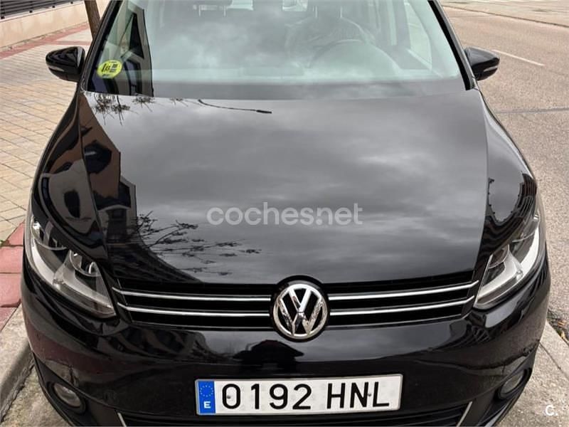 Negro Usado 2013 VW Touran Advance Monovolumen | 11.500 € (Precio justo) - Imagen 1/4