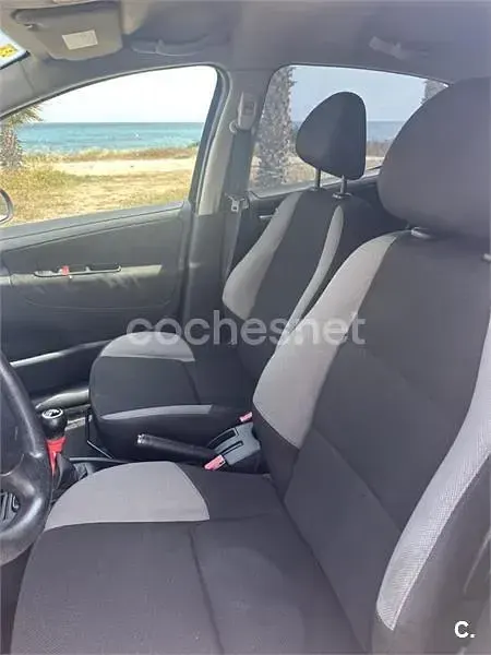 Begagnad Peugeot 207 75 HK (55 kW) 2008 Svart Kombi
