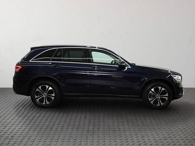 Usado Mercedes GLC300e 320 CV (235 kW) 2021 Azul