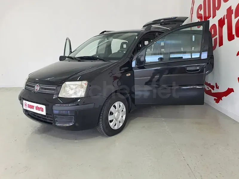Usado Fiat Panda Dynamic 60 CV (44 kW) 2010 Negro Utilitario