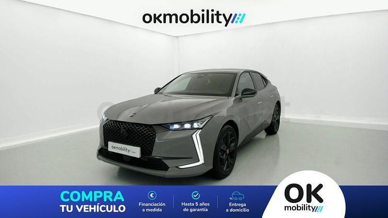 Usado DS Automobiles DS4 Performance 225 CV (165 kW) 2023 Gris / plata Berlina