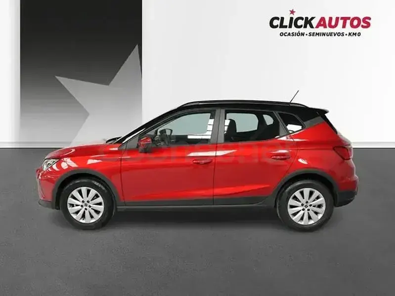 Usado Seat Arona Style 95 CV (69 kW) 2025 Rojo SUV
