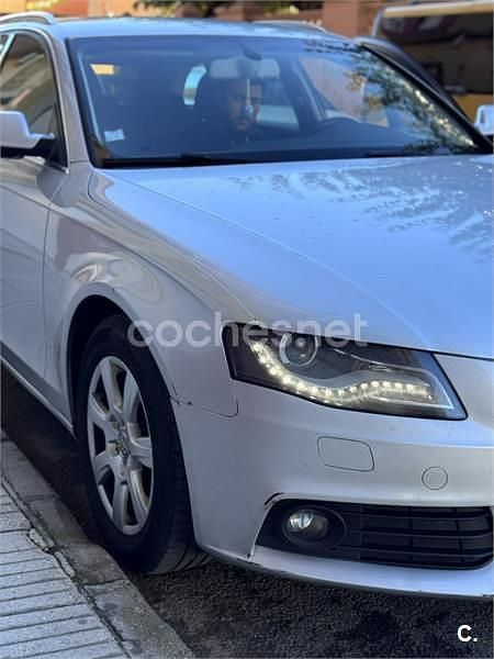 Usado Audi A4 143 CV (105 kW) 2011 Gris / plata Familiar