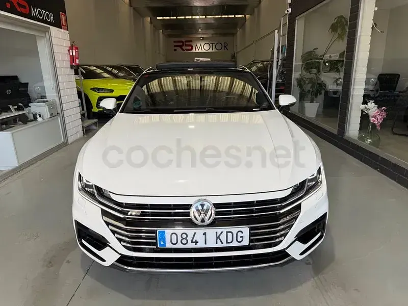 Usado VW Arteon R-line 239 CV (175 kW) 2017 Blanco Utilitario