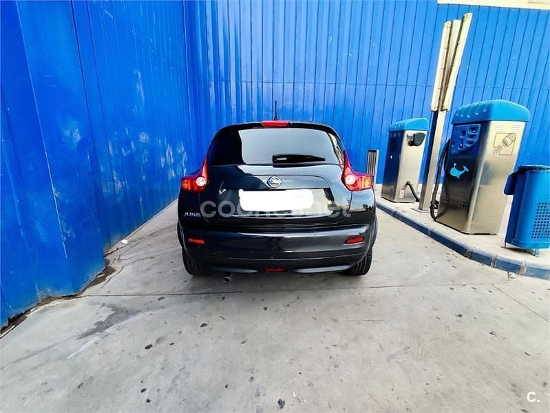 Usado Nissan Juke Premium Edition 117 CV (86 kW) 2011 Negro SUV