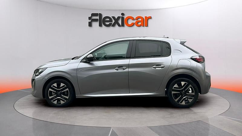 Usado Peugeot 208 Allure 101 CV (74 kW) 2025 Gris Utilitario