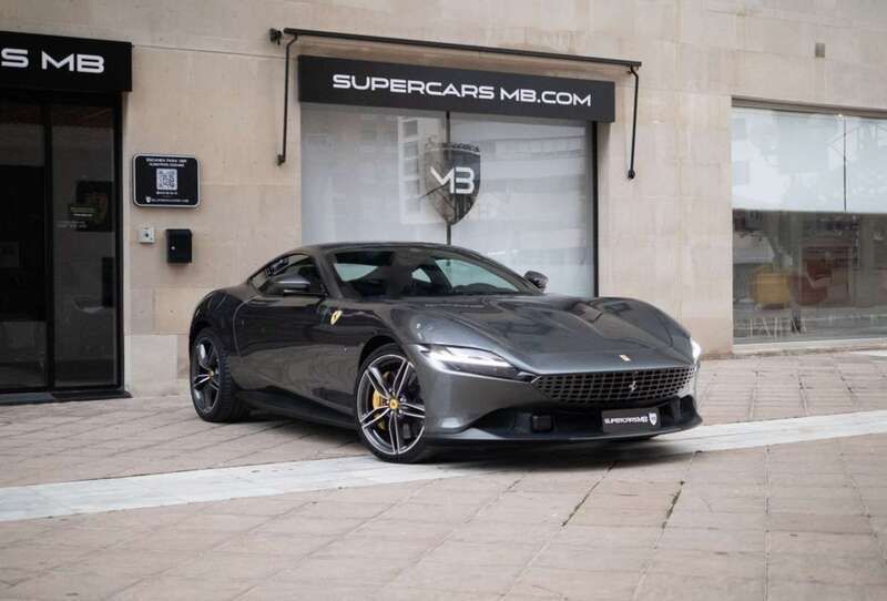 Gris Usado 2021 Ferrari Roma Coupe | 255.900 € - Imagen 1/4