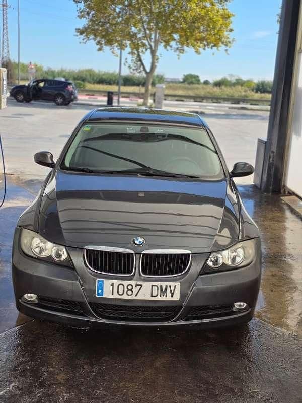 Gris / plata Usado 2005 BMW 320 Berlina | 5999 € (Precio justo) - Imagen 1/4