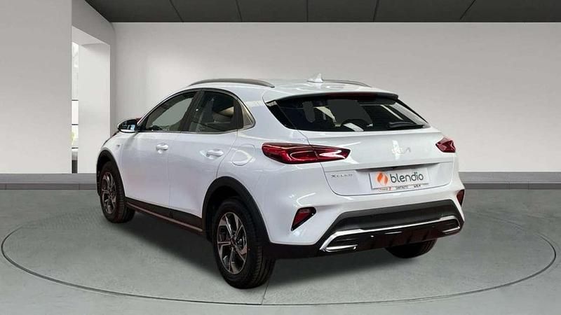 Nouvelle Kia XCeed 101 ch (74 kW) 2025 Blanc SUV