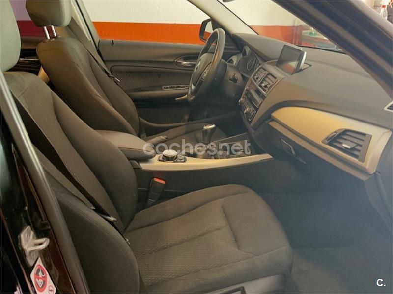 Usado BMW 118 143 CV (105 kW) 2015 Negro Utilitario