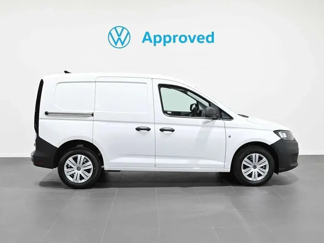 Usado VW Caddy 116 CV (85 kW) 2025 Blanco Monovolumen