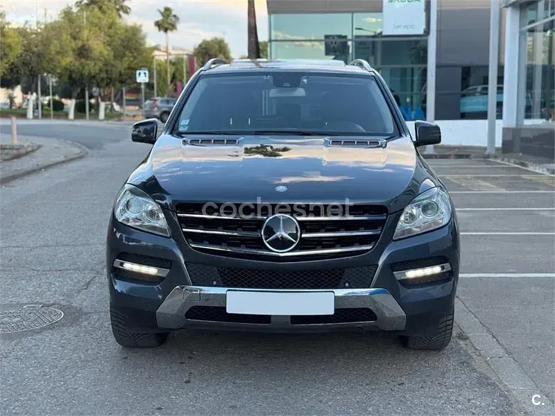 Usado Mercedes ML250 204 CV (150 kW) 2012 Gris / plata SUV