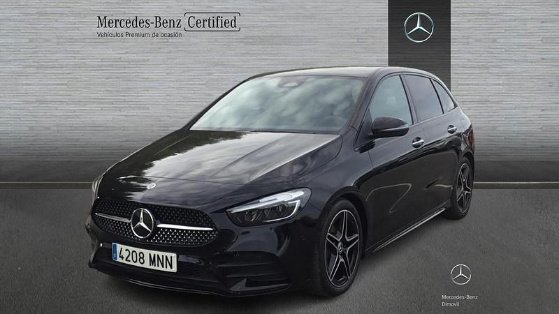Usado Mercedes B200 150 CV (110 kW) 2024 Negro Monovolumen