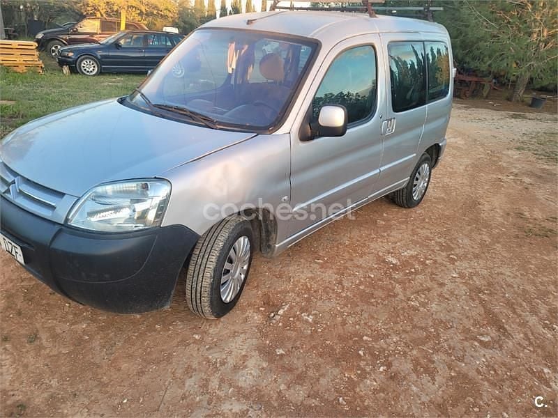 Usado Citroën Berlingo 110 CV (80 kW) 2009 Gris / plata Monovolumen