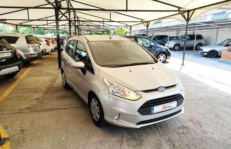 Usado Ford B-MAX Titanium 75 CV (55 kW) 2013 Gris Monovolumen