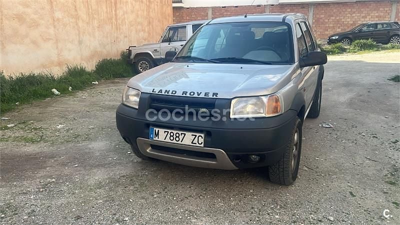 Usado Land Rover Freelander 97 CV (71 kW) 2000 Gris / plata SUV