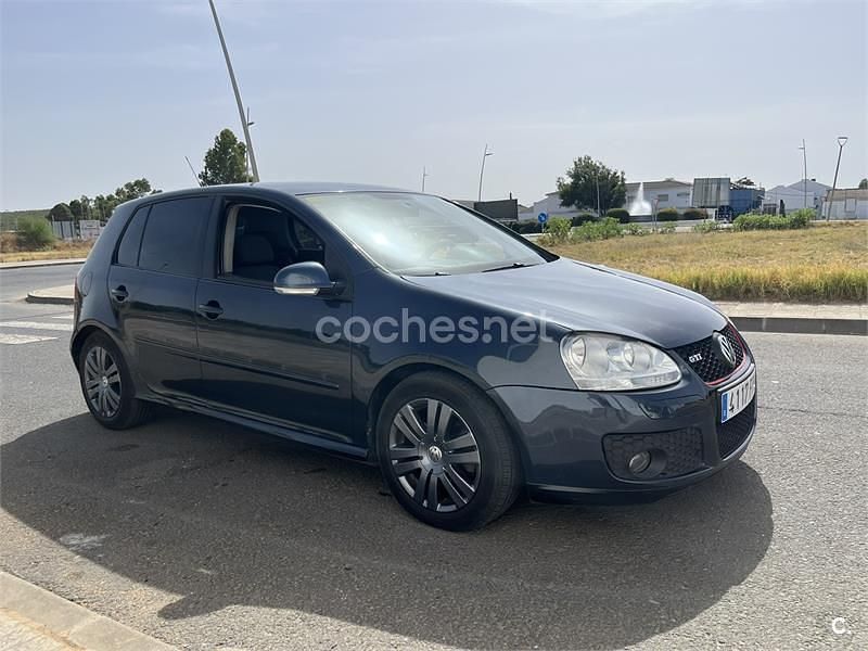 Usado VW Golf V Highline 105 CV (77 kW) 2007 Azul Berlina