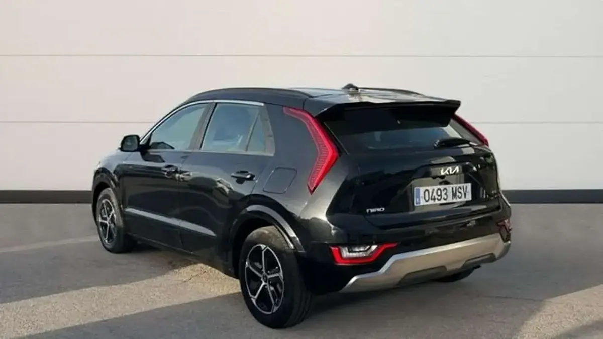 Usado Kia Niro 129 CV (94 kW) 2024 Negro SUV