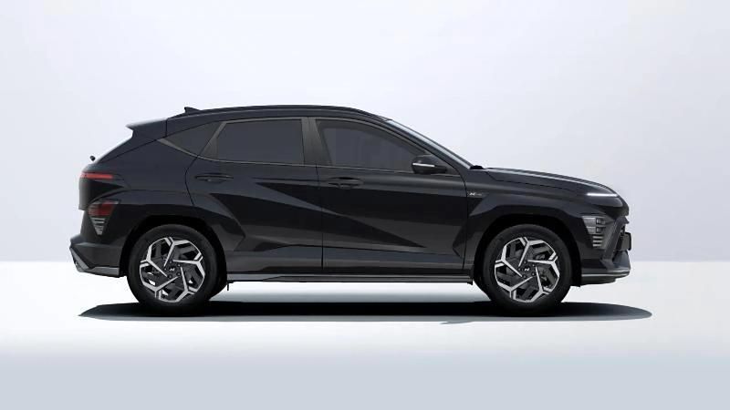 Usado Hyundai Kona N Line 129 CV (94 kW) 2025 Negro SUV