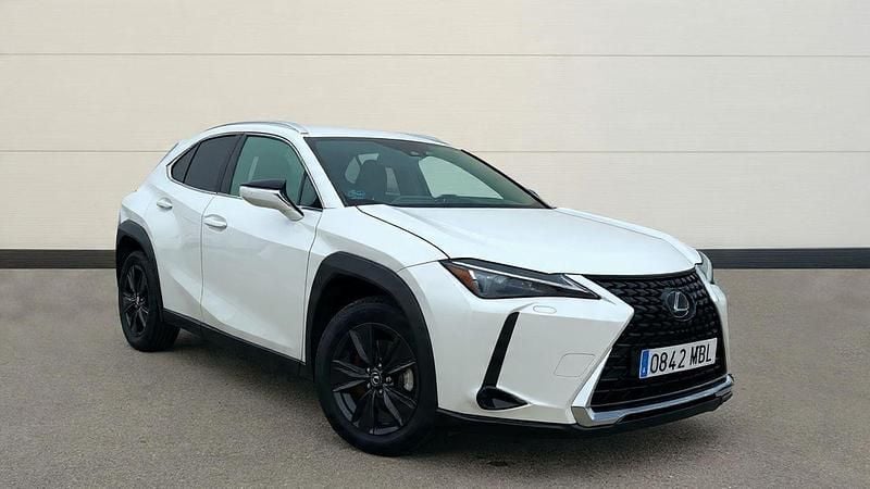 Blanco Usado 2022 Lexus UX Business Edition SUV | 26.800 € (Un poco caro) - Imagen 1/4