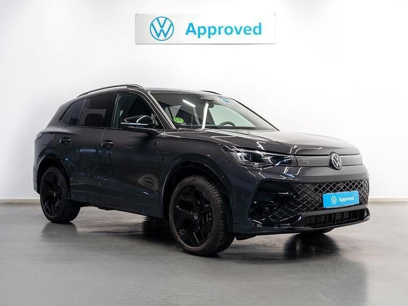 Gris Usado 2024 VW Tiguan R-line SUV | 41.500 € (Caro) - Imagen 1/4