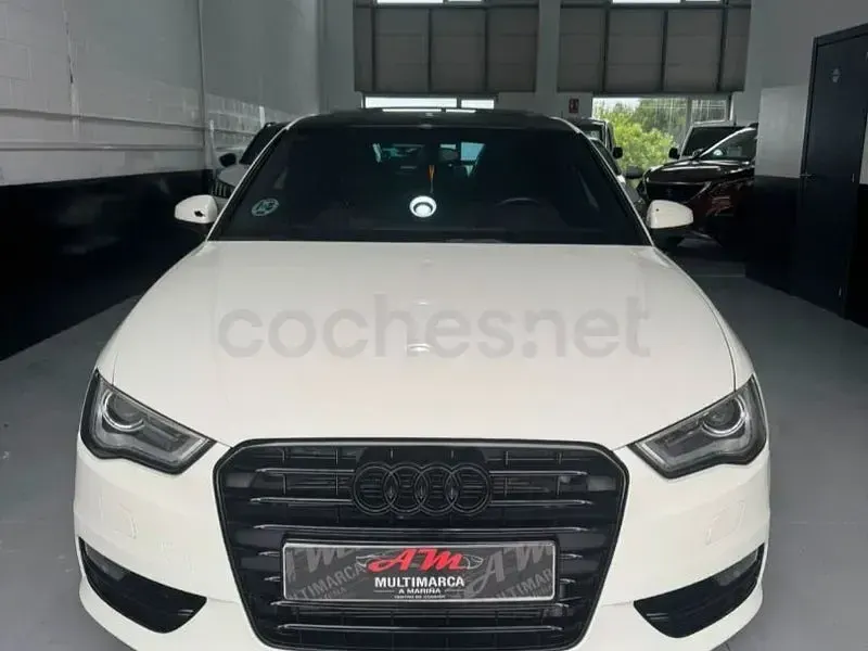 Usado Audi A3 Ambition 150 CV (110 kW) 2013 Blanco Berlina