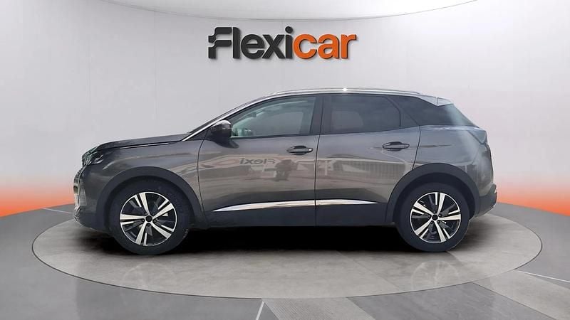 Usado Peugeot 3008 Active 131 CV (96 kW) 2021 Gris SUV