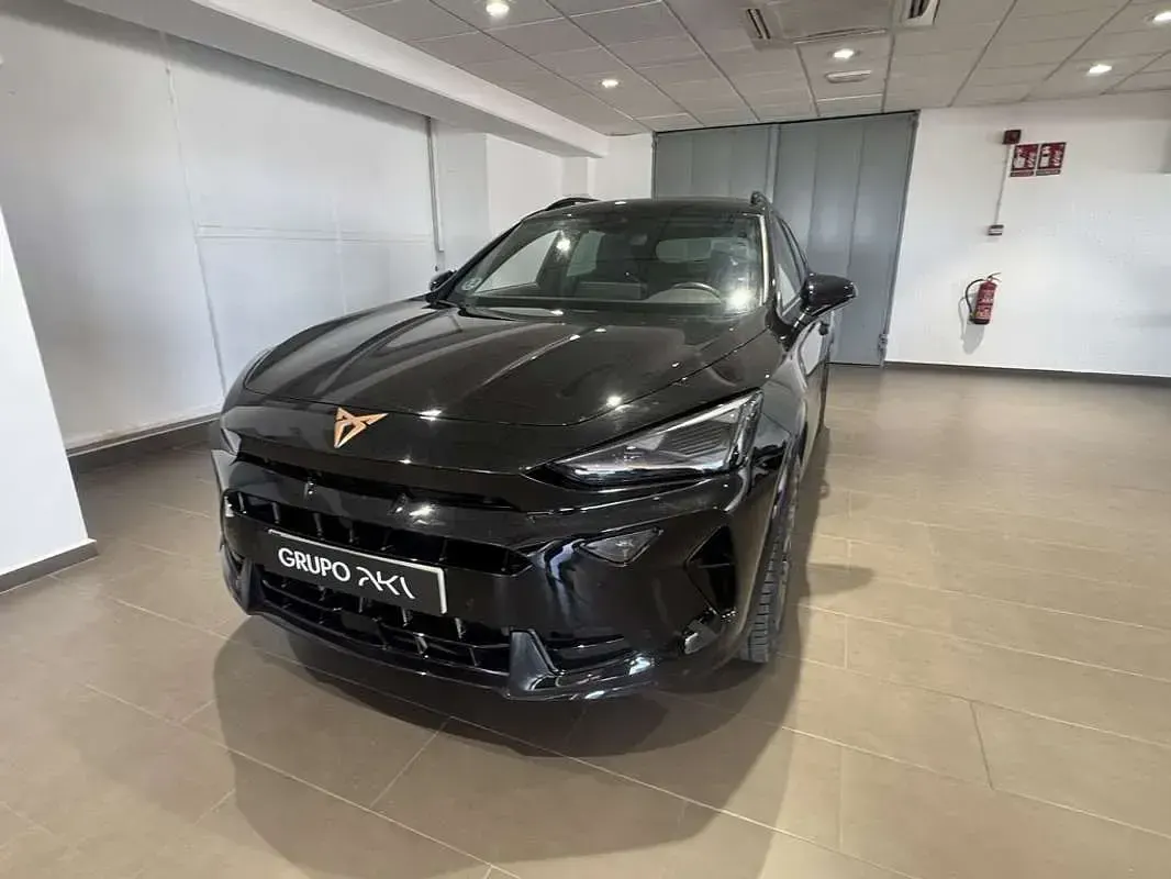 Usado Cupra Formentor 150 CV (110 kW) 2025 Negro SUV