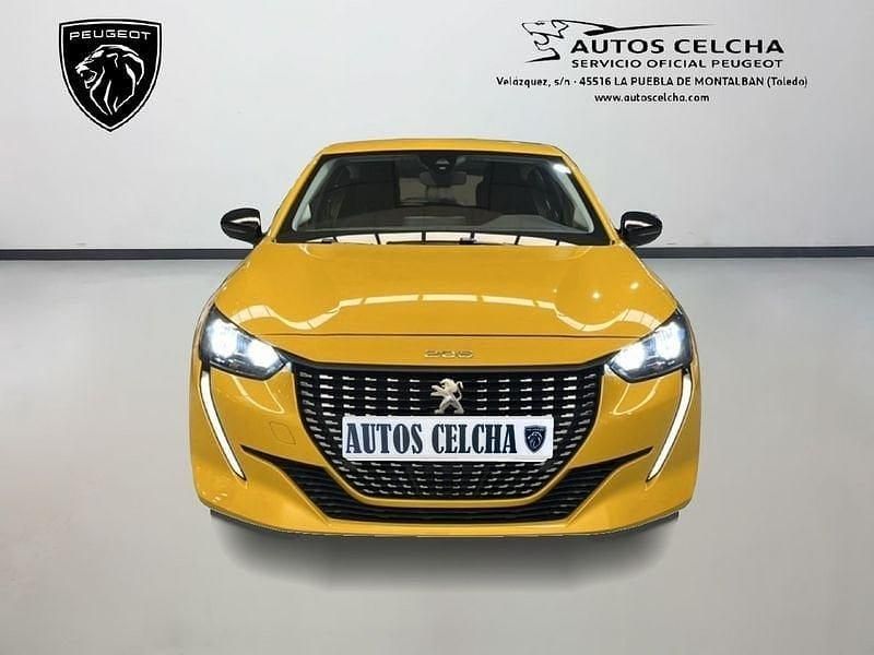 Usado Peugeot 208 Active 75 CV (55 kW) 2022 Amarillo Utilitario