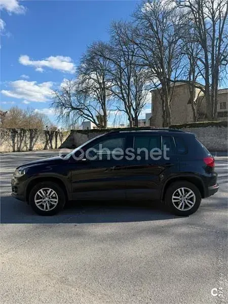 Usado VW Tiguan Advance 122 CV (89 kW) 2012 Negro SUV
