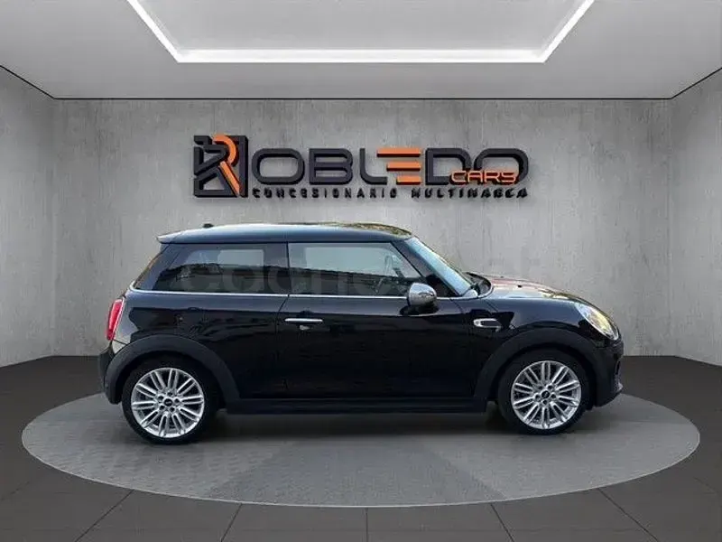 Usado Mini Cooper D 116 CV (85 kW) 2016 Negro Utilitario
