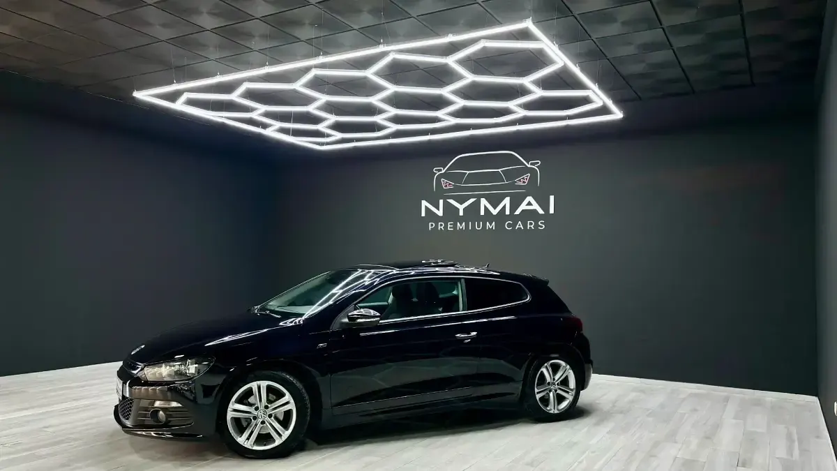 Usado VW Scirocco R-line 140 CV (102 kW) 2014 Negro Coupe