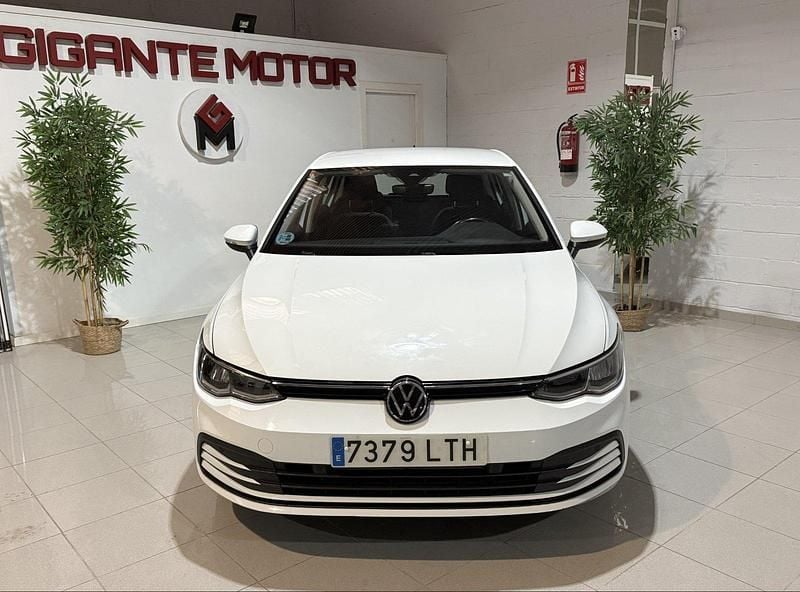 Usado VW Golf VIII 110 CV (80 kW) 2021 Blanco Utilitario