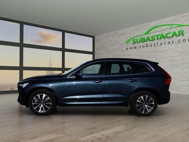 Azul Usado 2021 Volvo XC60 Momentum SUV | 22.893 € - Imagen 1/3