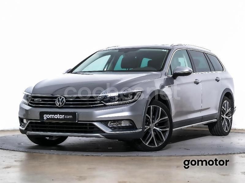 Gris / plata Usado 2019 VW Passat Alltrack Familiar | 21.990 € (Super precio) - Imagen 1/4