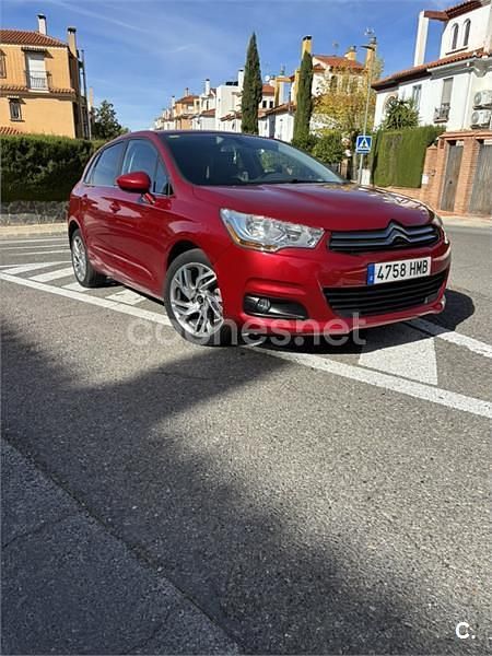 Rojo Usado 2012 Citroën C4 Exclusive Berlina | 5999 € (Precio justo) - Imagen 1/2