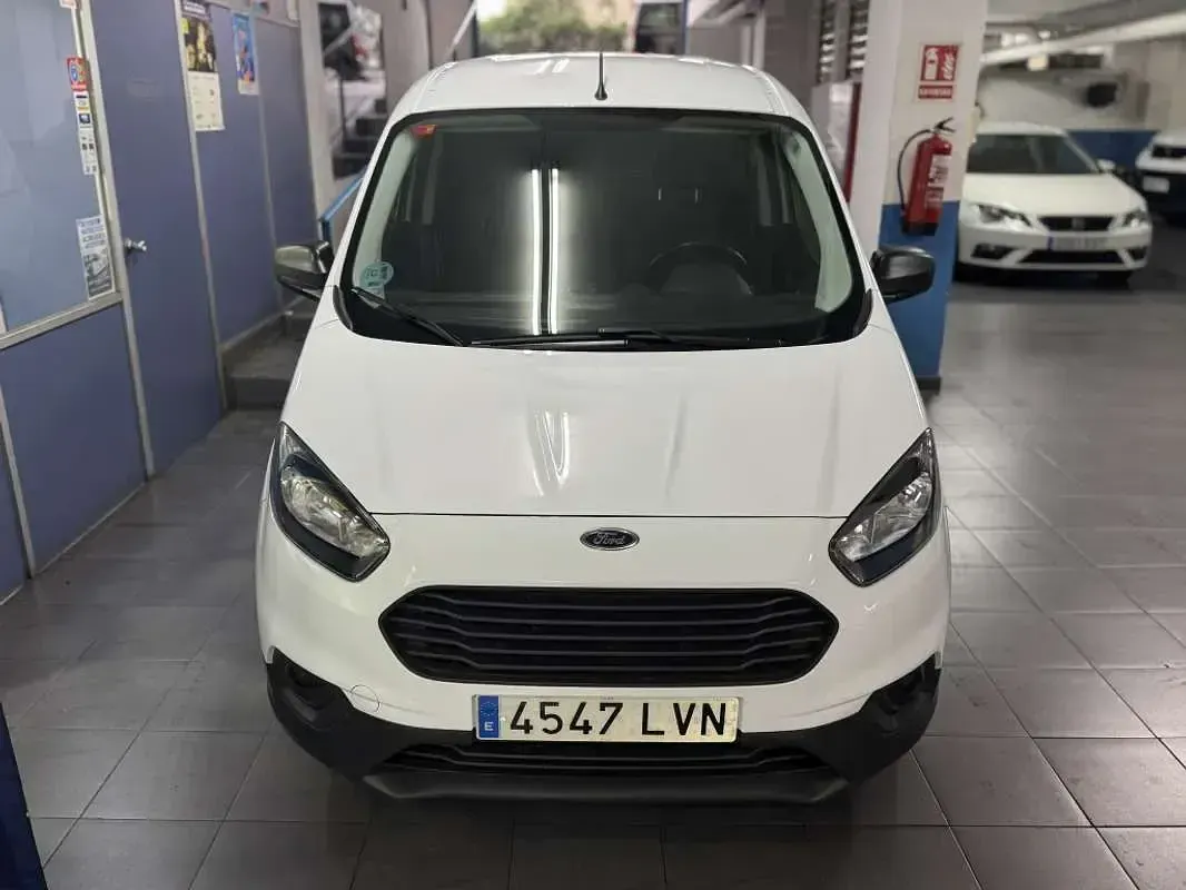 Usado Ford Transit Trend 75 CV (55 kW) 2021 Blanco Van