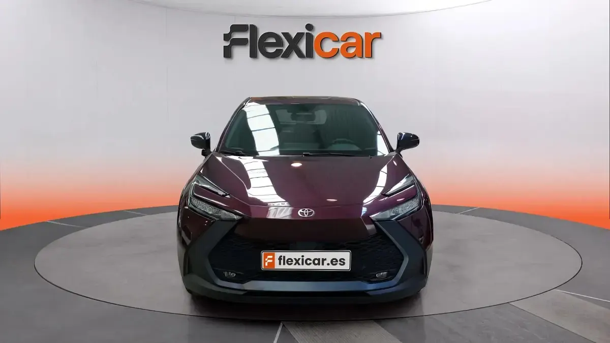 Usado Toyota C-HR Active 140 CV (102 kW) 2024 Violeta SUV